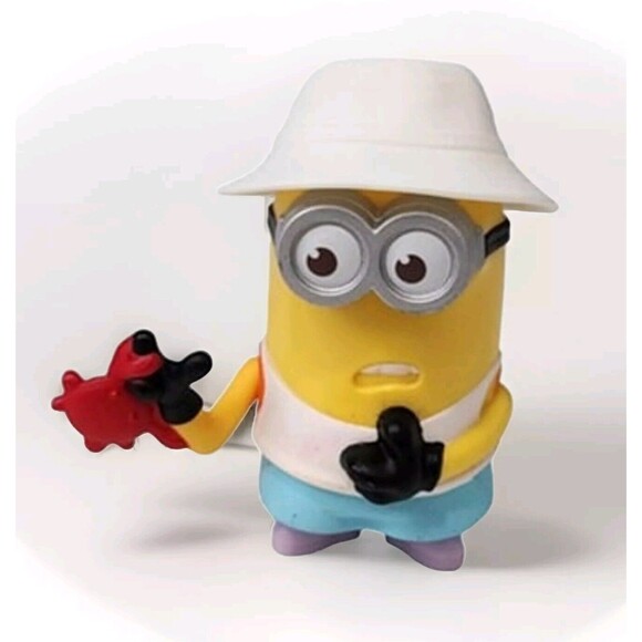 COPY - McDonalds 2017 Despicable Me Minion Happy Meal Toy#5 Crab Bite Banana Ro… - Picture 1 of 6